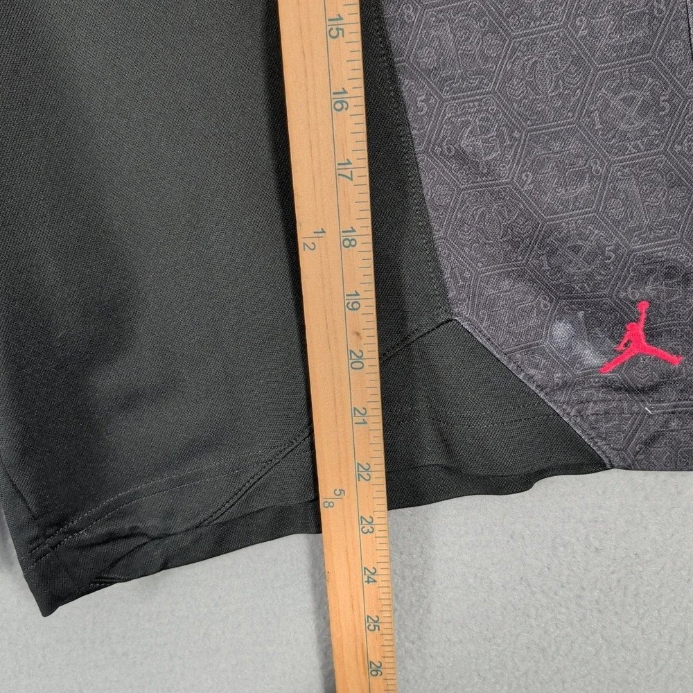 Jordan Shorts Men's Medium Black Dri-Fit‎ Performance Training Gym Running